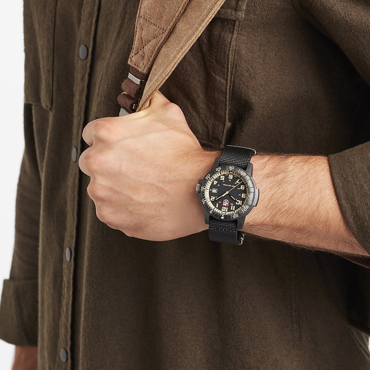 LUMINOX Leatherback Sea Turtle Giant 44mm Outdoor Watch Black/Beige XS.0333