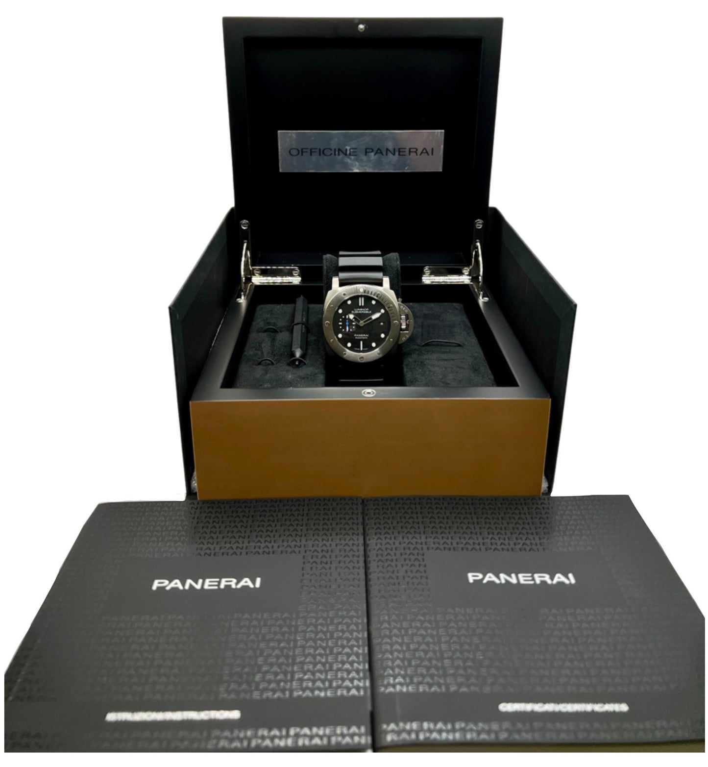 Panerai Luminor Submersible 150 3-Days Automatic Titanio PAM01305
