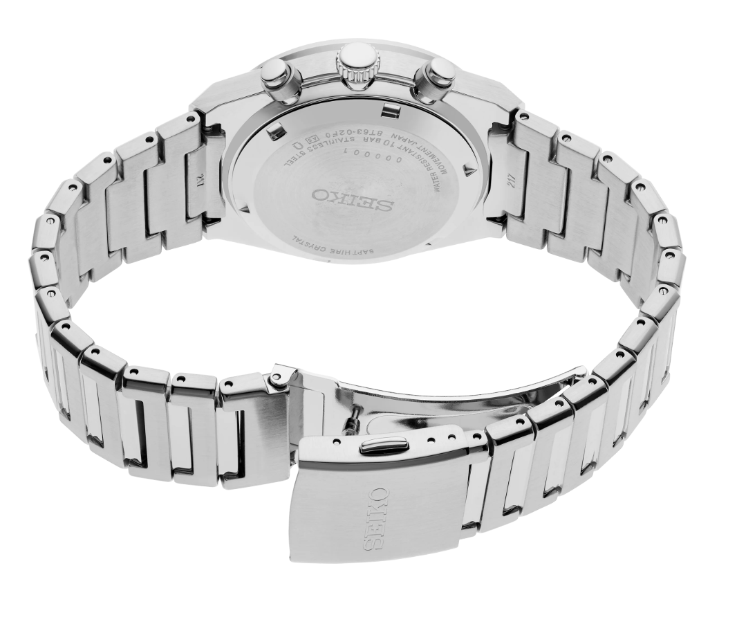 Seiko Essentials Collection Quartz Chronograph Blue Dial Steel Bracelet SSB453