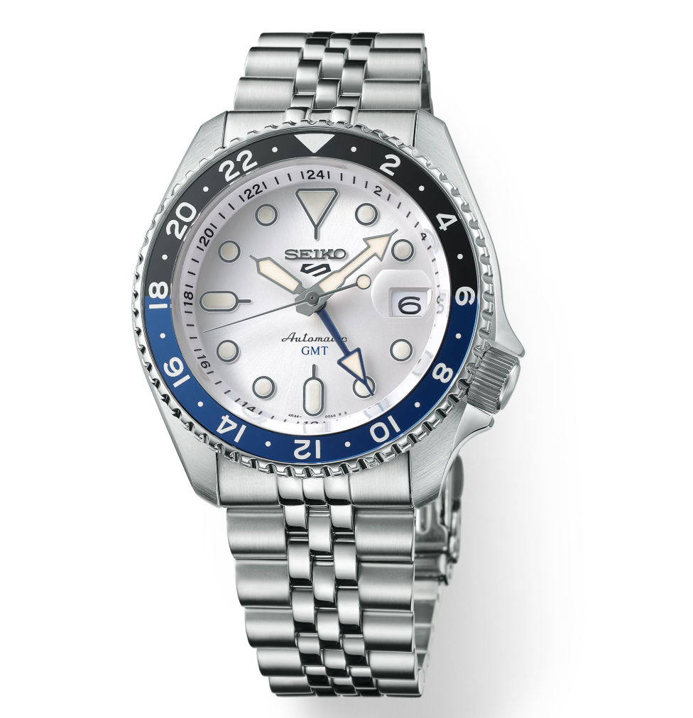 Seiko 5 Sports SKX Series Automatic GMT Silver Sunray Dial Stainless Steel Bracelet SSK033