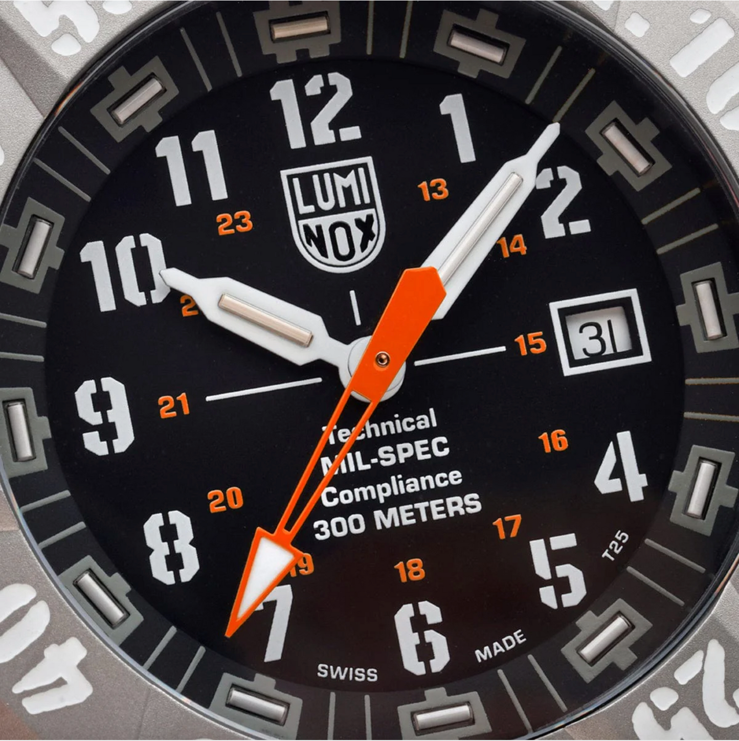 Luminox MIL-SPEC Military Dive Watch 46mm Black Dial White Rubber Strap XL.3359.SET