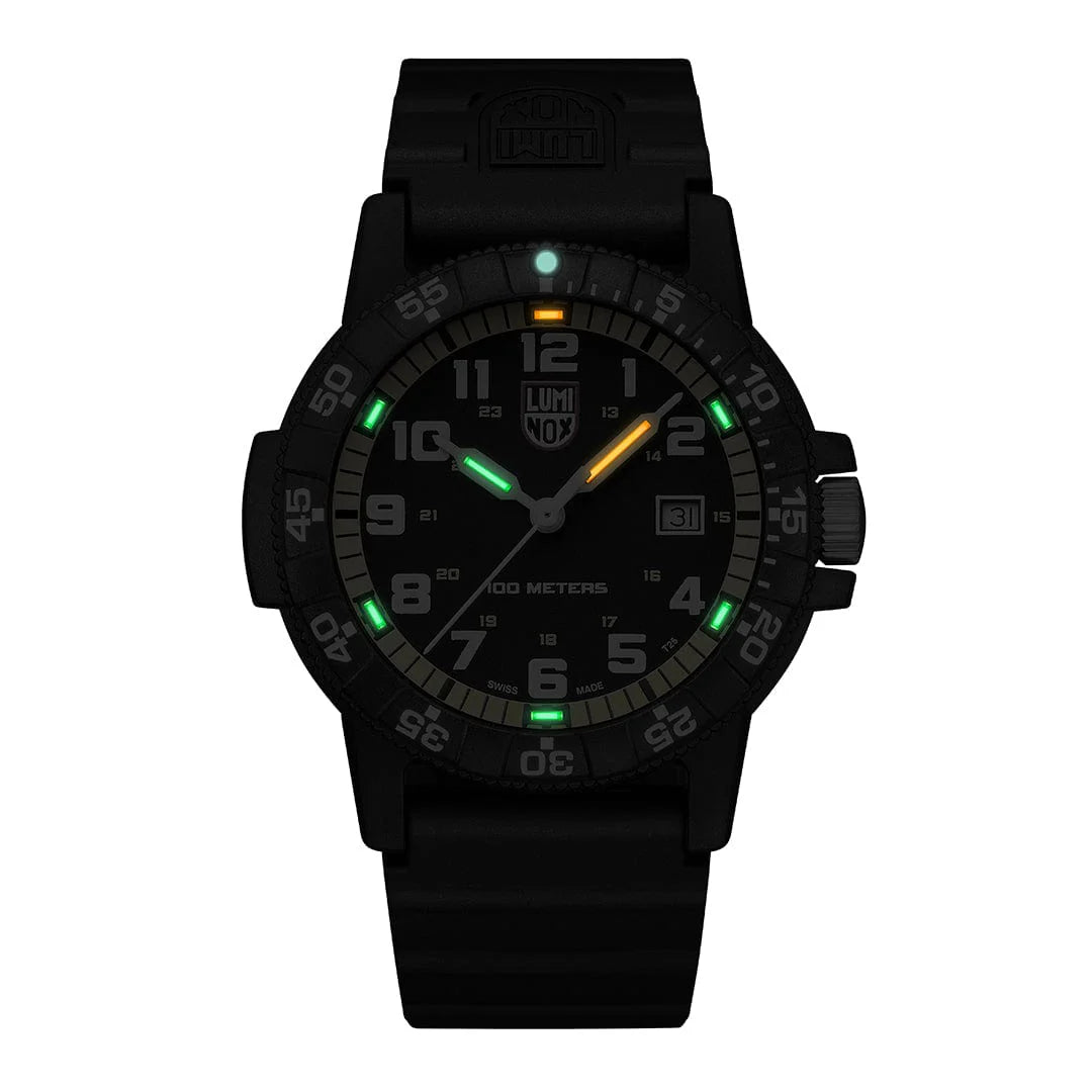 Luminox Leatherback Sea Turtle Giant Black / Yellow, 44 mm XS.0325