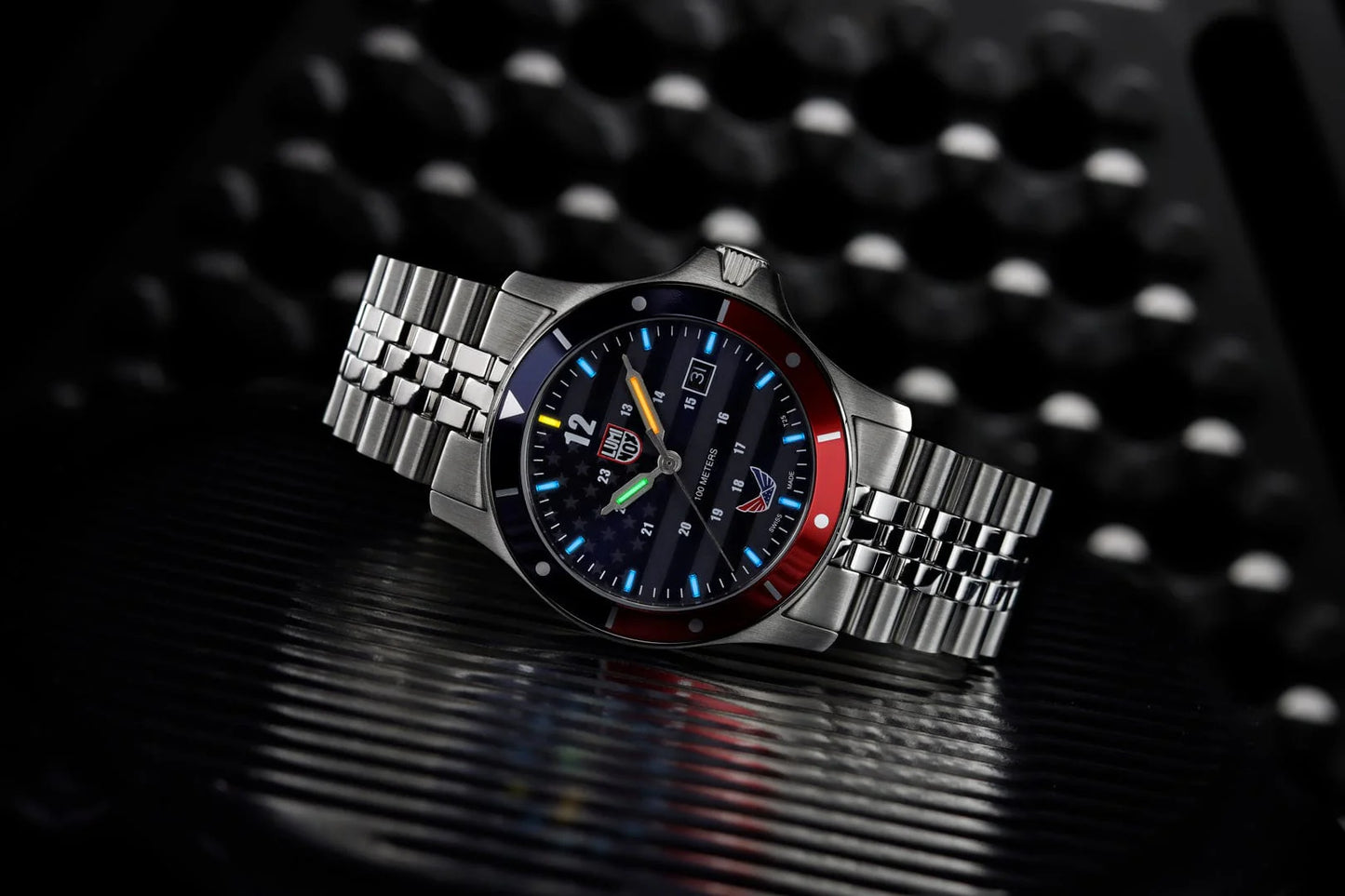 Luminox x VOLITION AMERICA 'Minuteman' Dress Watch 42 mm XS.0914.VOL