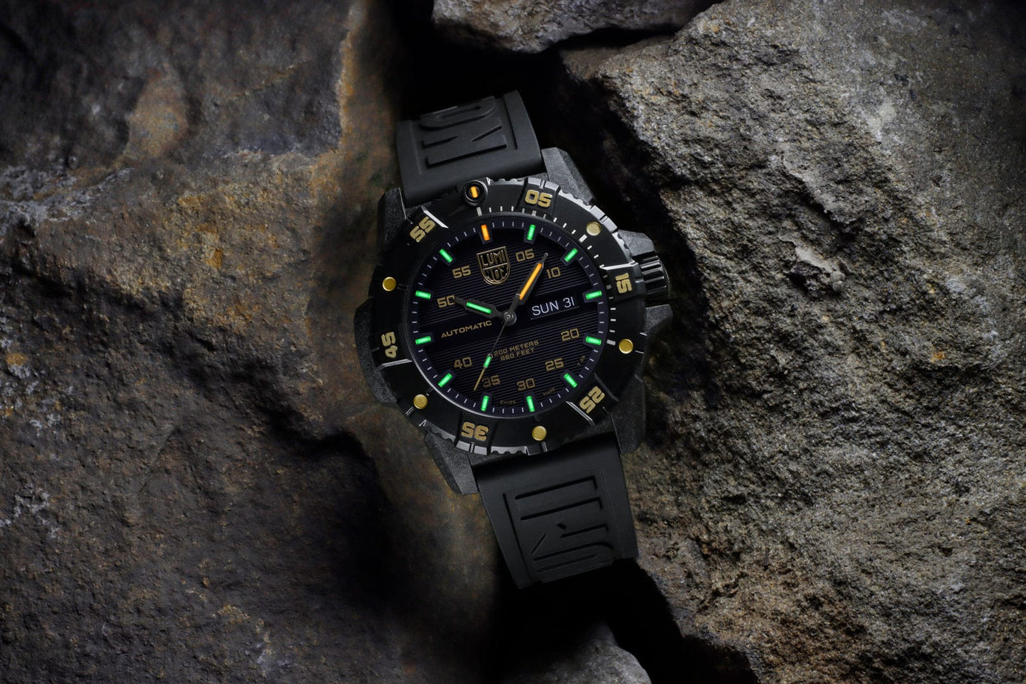 Luminox Master Carbon SEAL Automatic Dive Watch 45 mm Limited Edition XS.3865.GOLD