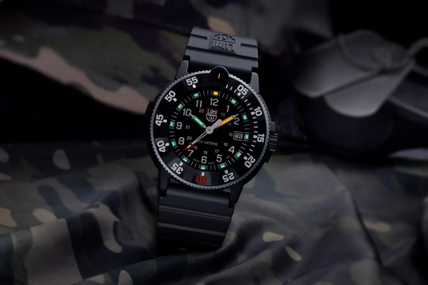 Luminox SEAL Original 3001 Heritage Dive Watch 43mm Black/White XS.3001.H.SET