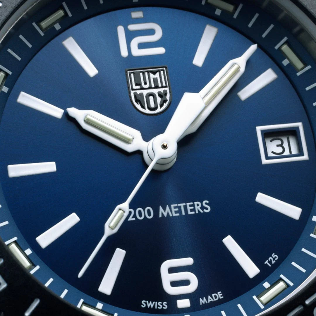 Luminox Pacific Diver Ripple 39mm XS.3123M.SET
