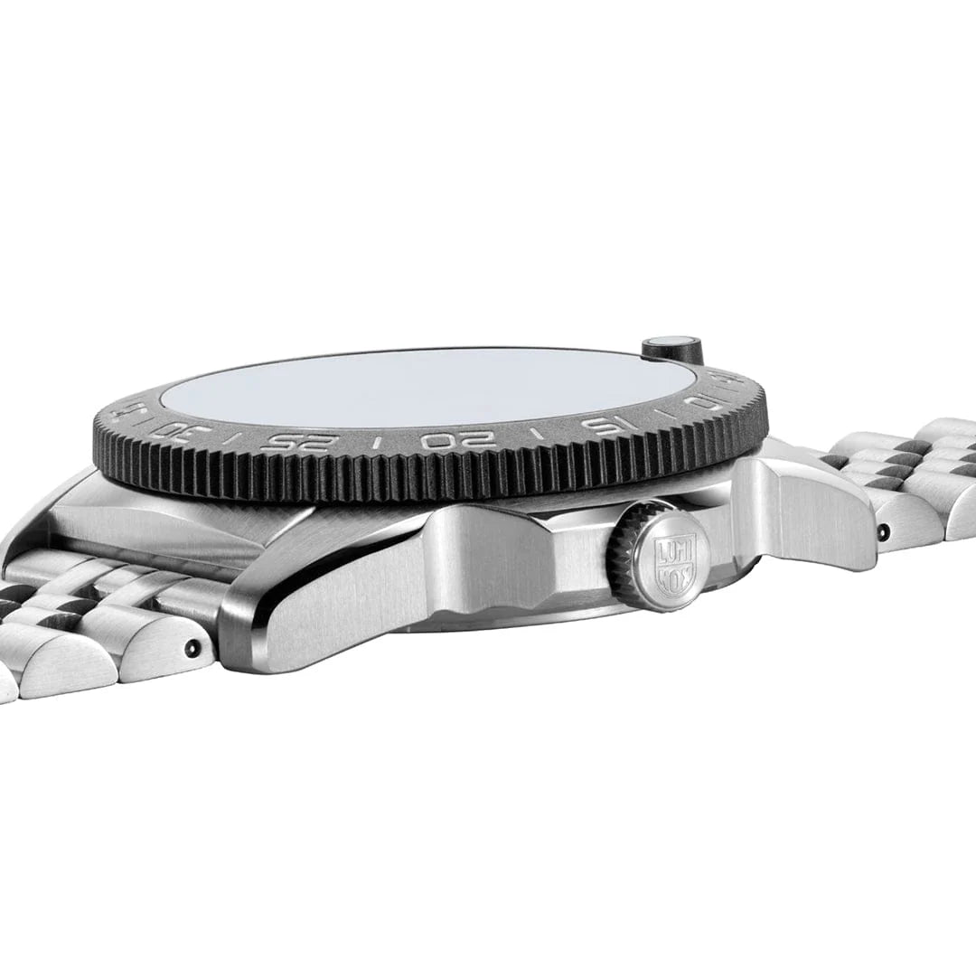 Luminox Pacific Diver Ripple 39mm XS.3123M.SET