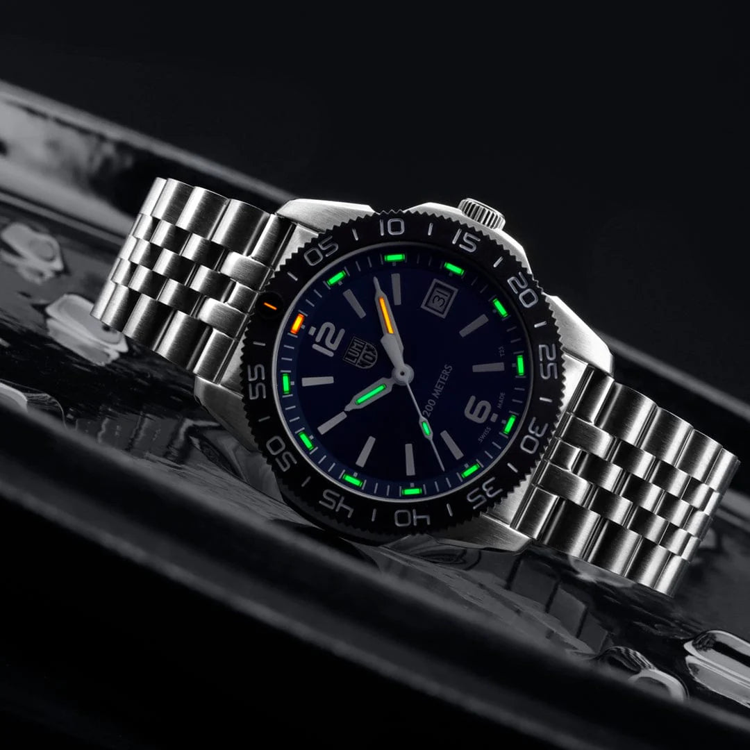 Luminox Pacific Diver Ripple 39mm XS.3123M.SET