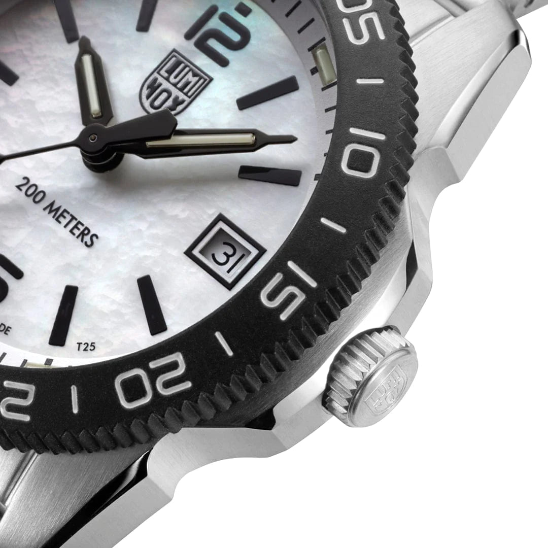 LUMINOX Pacific Diver Ripple Dive Watch 39mm XS.3126M