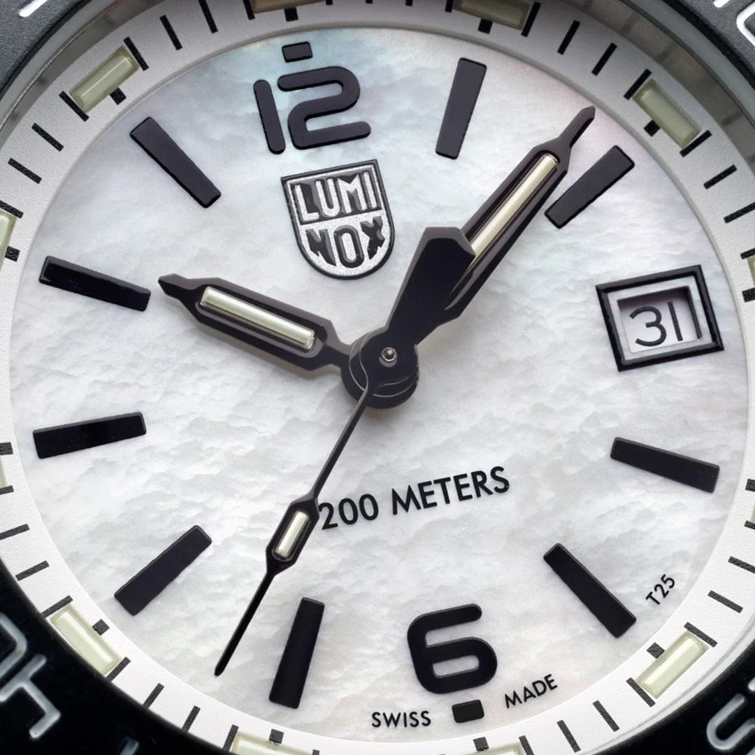 LUMINOX Pacific Diver Ripple Dive Watch 39mm XS.3126M