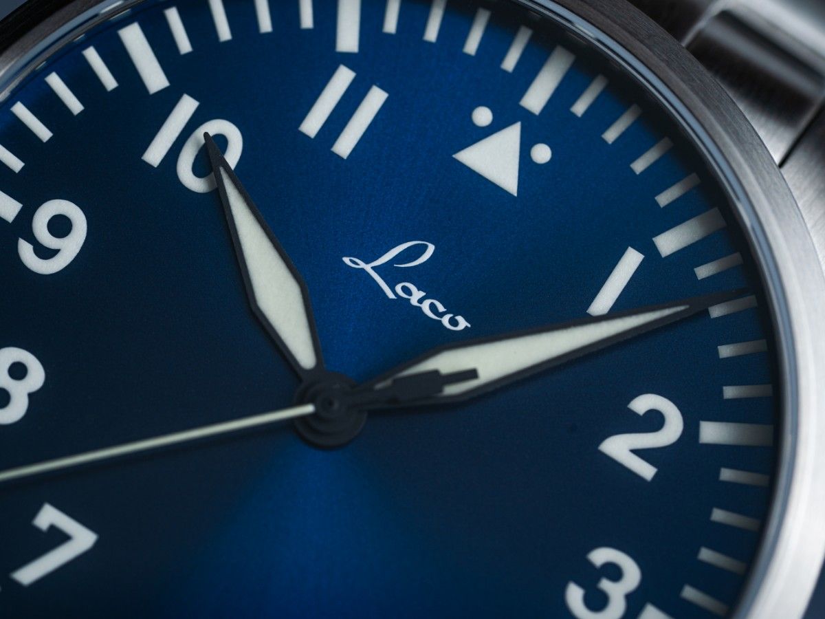 Laco Pilot Watches BASIC Augsburg Blaue Stunde 42 MB Automatic Stainless Steel Bracelet 862100.2.MB