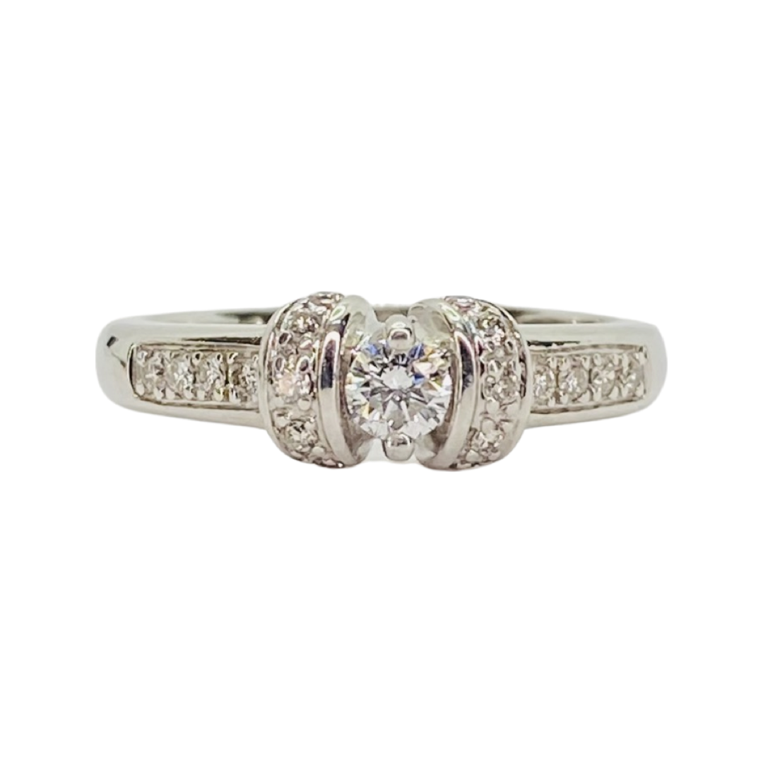 14K White Gold Diamond Ring