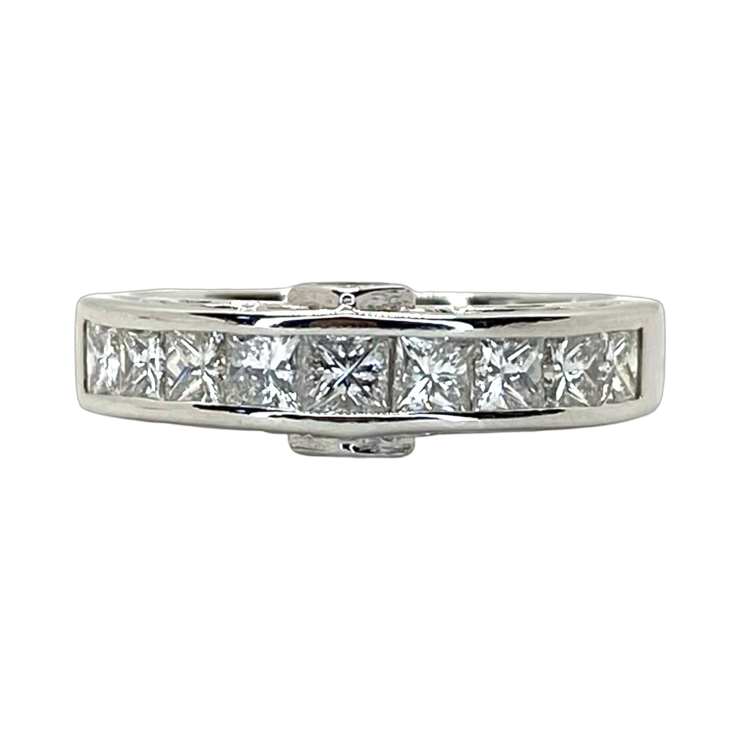 18K White Gold Na Hoku Princess Cut Diamond Ring