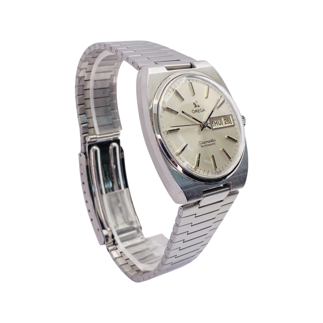 Omega Vintage Men's Seamaster Automatic Day/Date Silver Dial 166.0216
