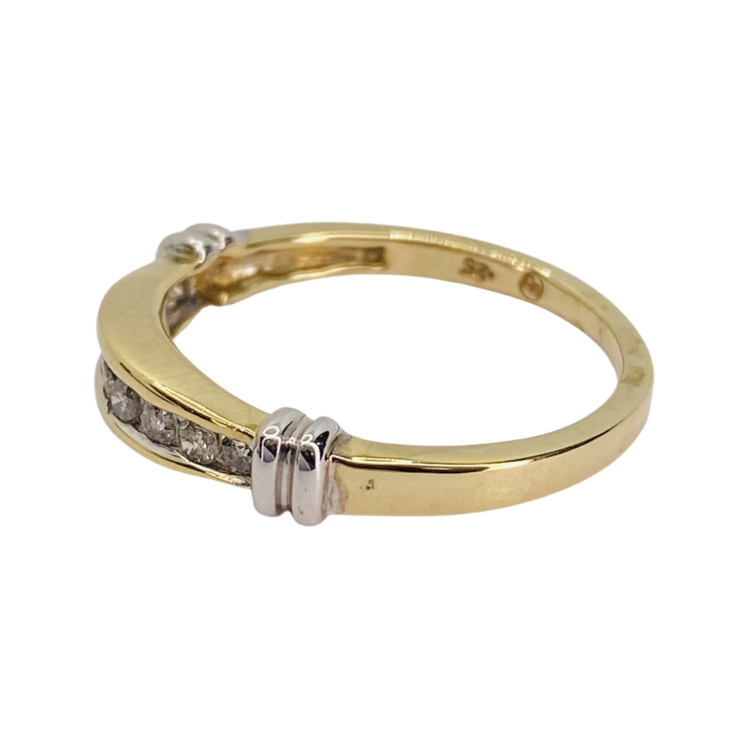Estate Jewelry 10K Yellow Gold Womens Diamond Band Ring