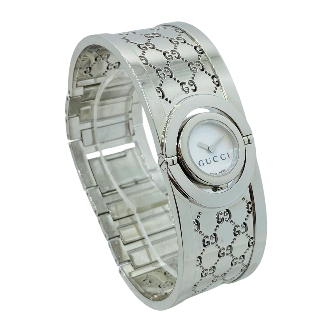 Gucci Twirl Bangle 112L Small Mother-of-Pearl Dial YA112510