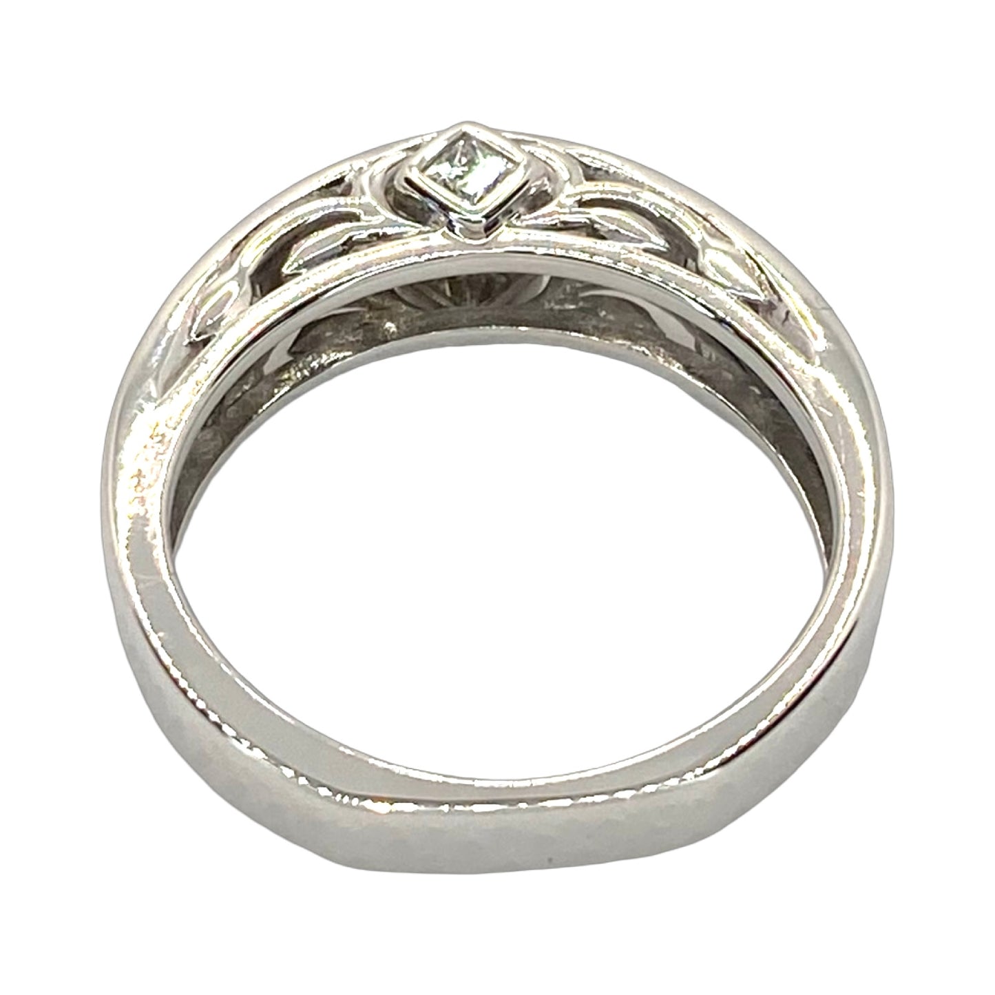 18K White Gold Na Hoku Princess Cut Diamond Ring