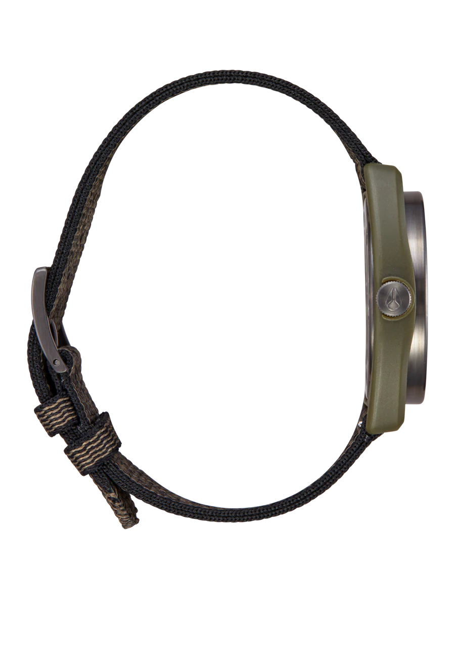 NIXON Light-Wave Surplus Green Solar Watch A1322-1085-00