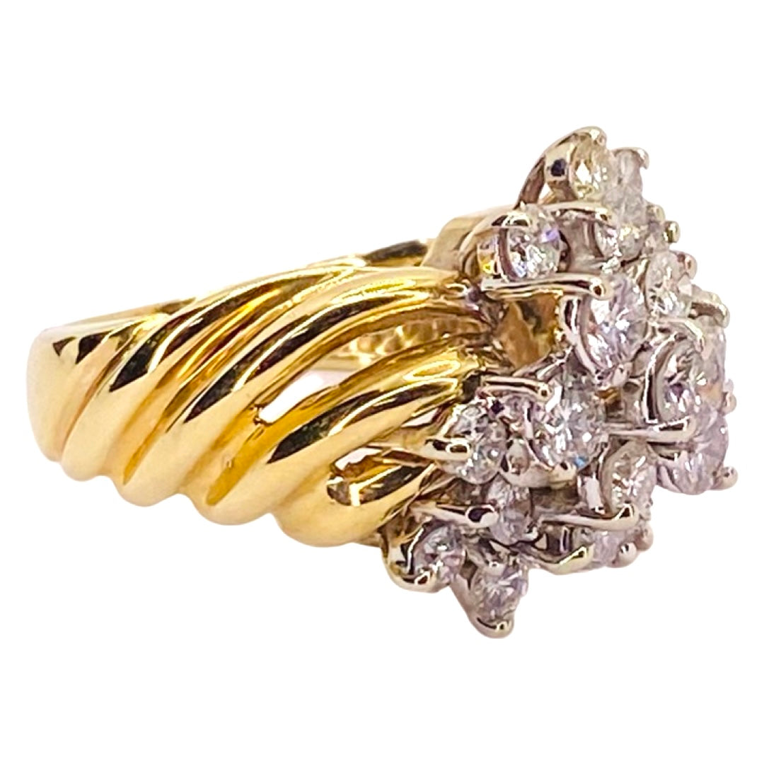 Estate Jewelry 18K Yellow Gold Cluster Diamond Ring