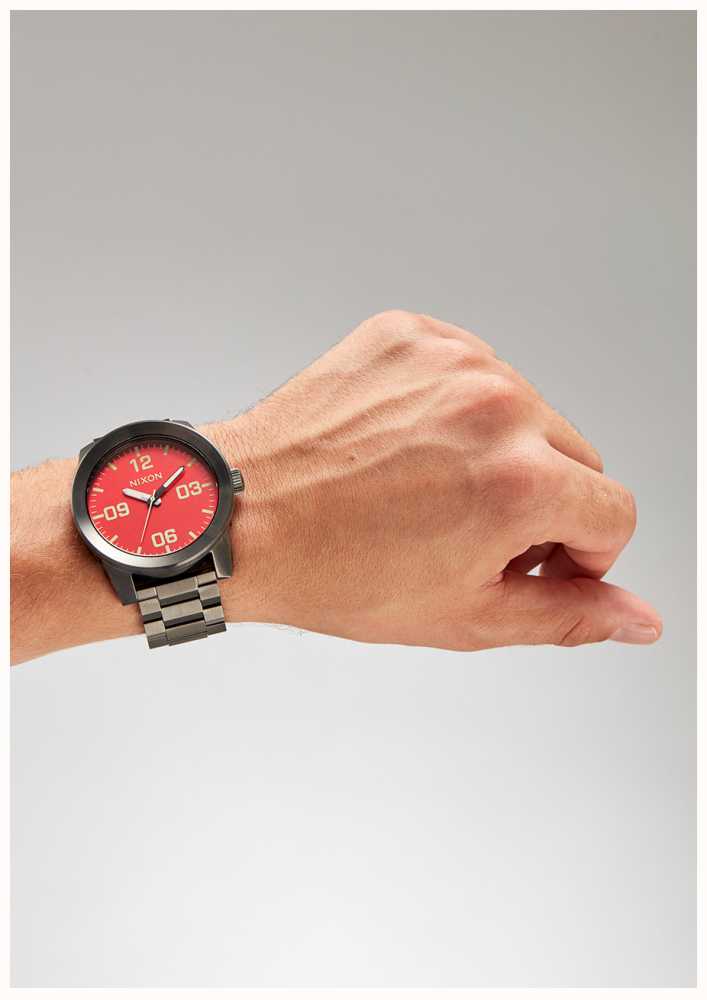 NIXON Corporal SS Matte Gunmetal / Red Dial A346-2100-00