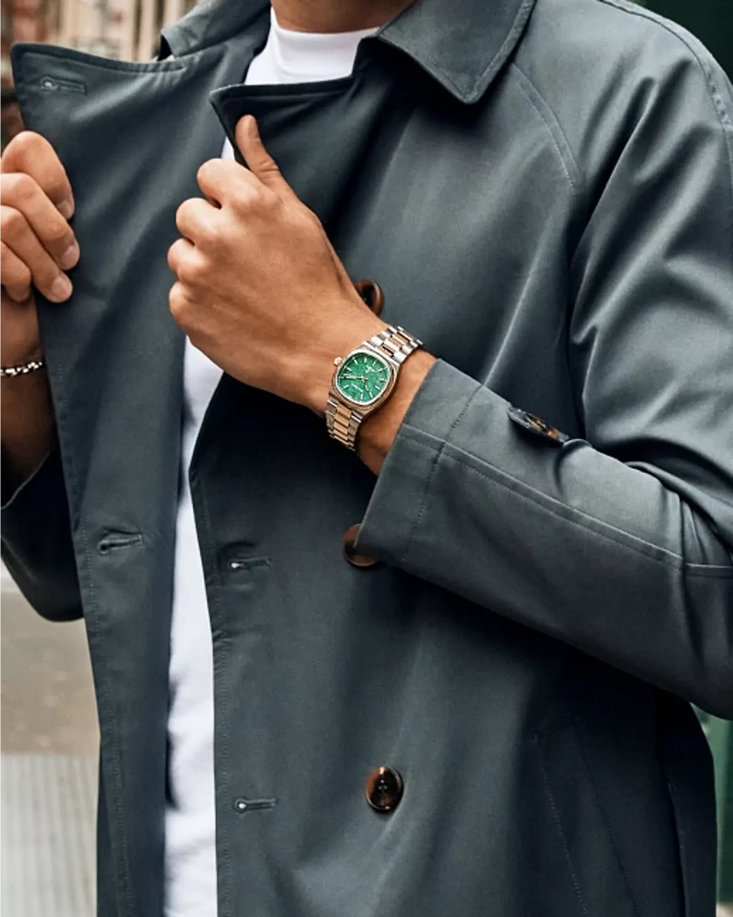 Bulova Super Seville Jade HPQ Precisionist Gold/Silver Tone 98A336