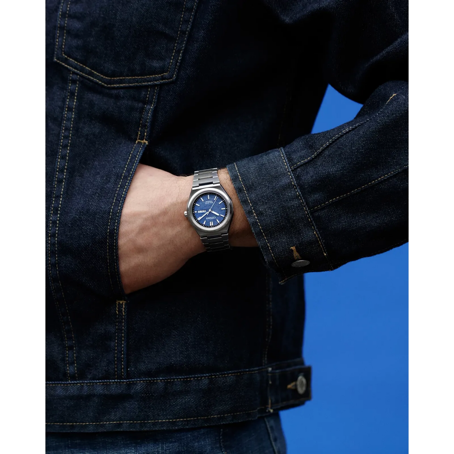 Citizen Zenshin Three-hand Super Titanium Blue Dial AW0130-85L