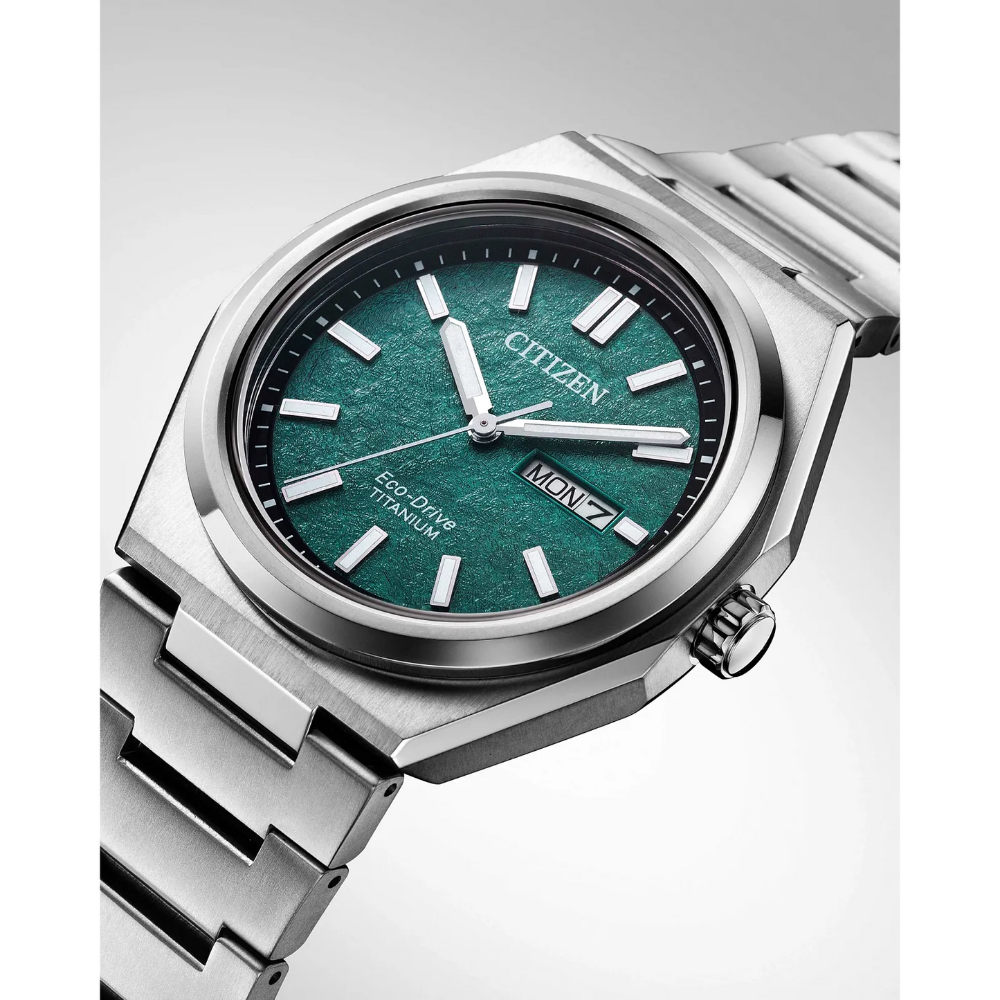 Citizen Zenshin Three-hand Super Titanium Green Dial AW0130-85X