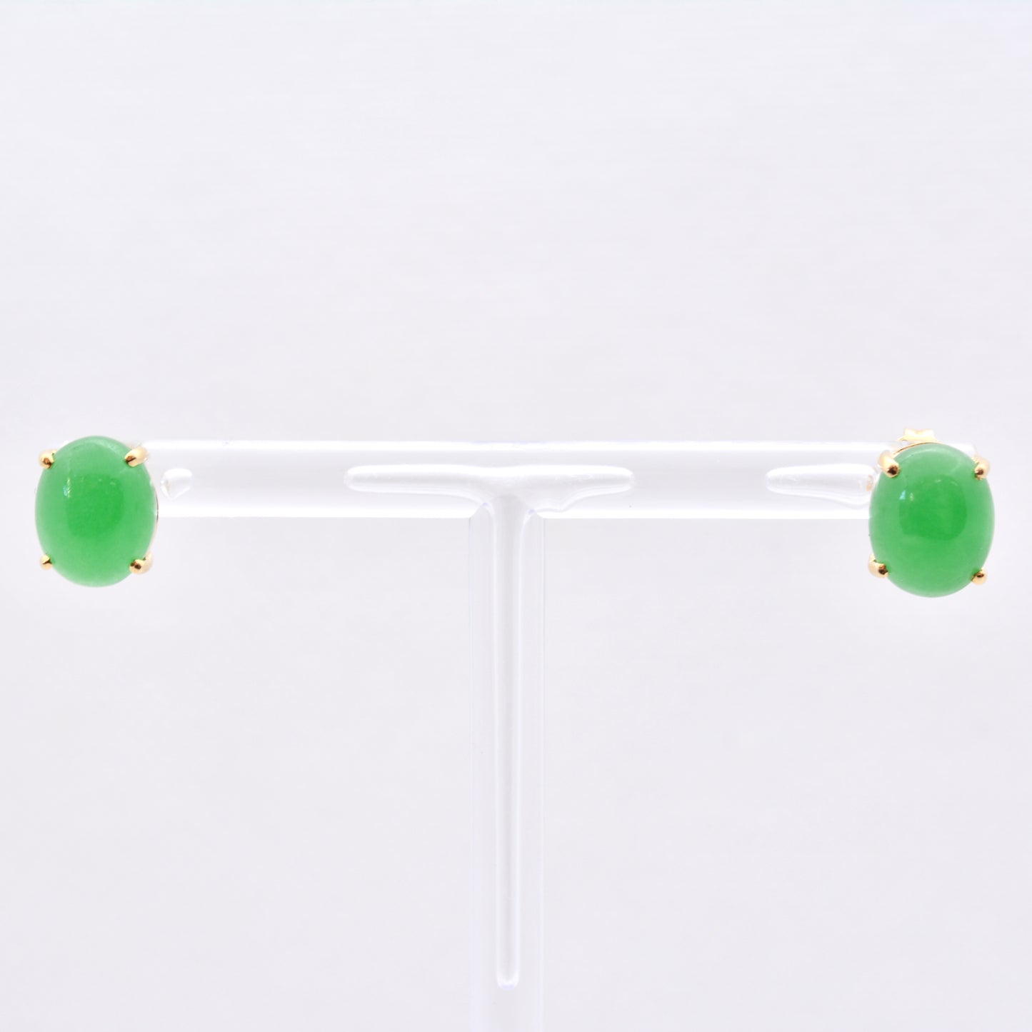 Estate Jewelry 14K Yellow Gold Oval Cabochon Green Stone Stud Earrings