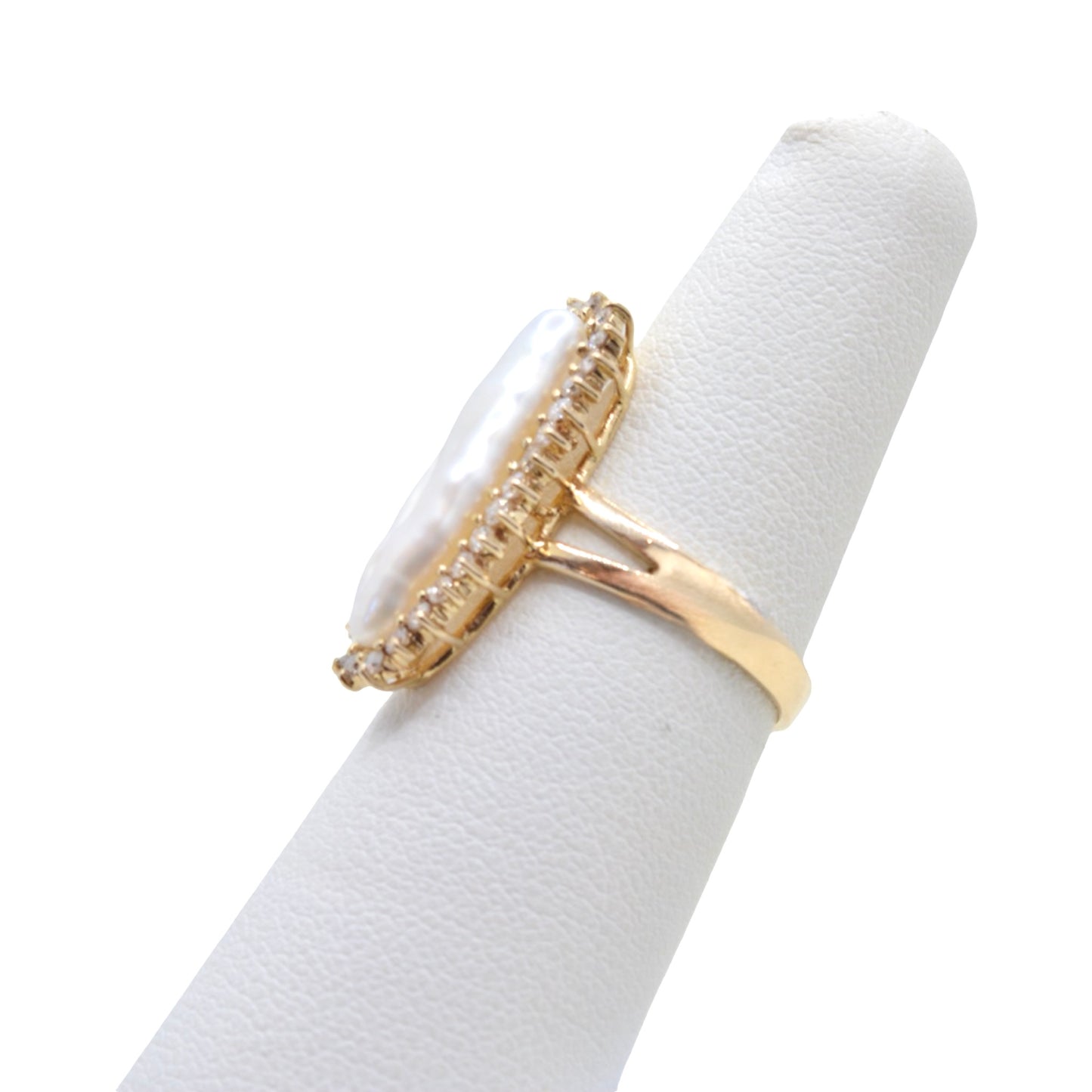 Estate Jewelry 14K Yellow Gold Baroque Pearl Cocktail Ring with Diamonds