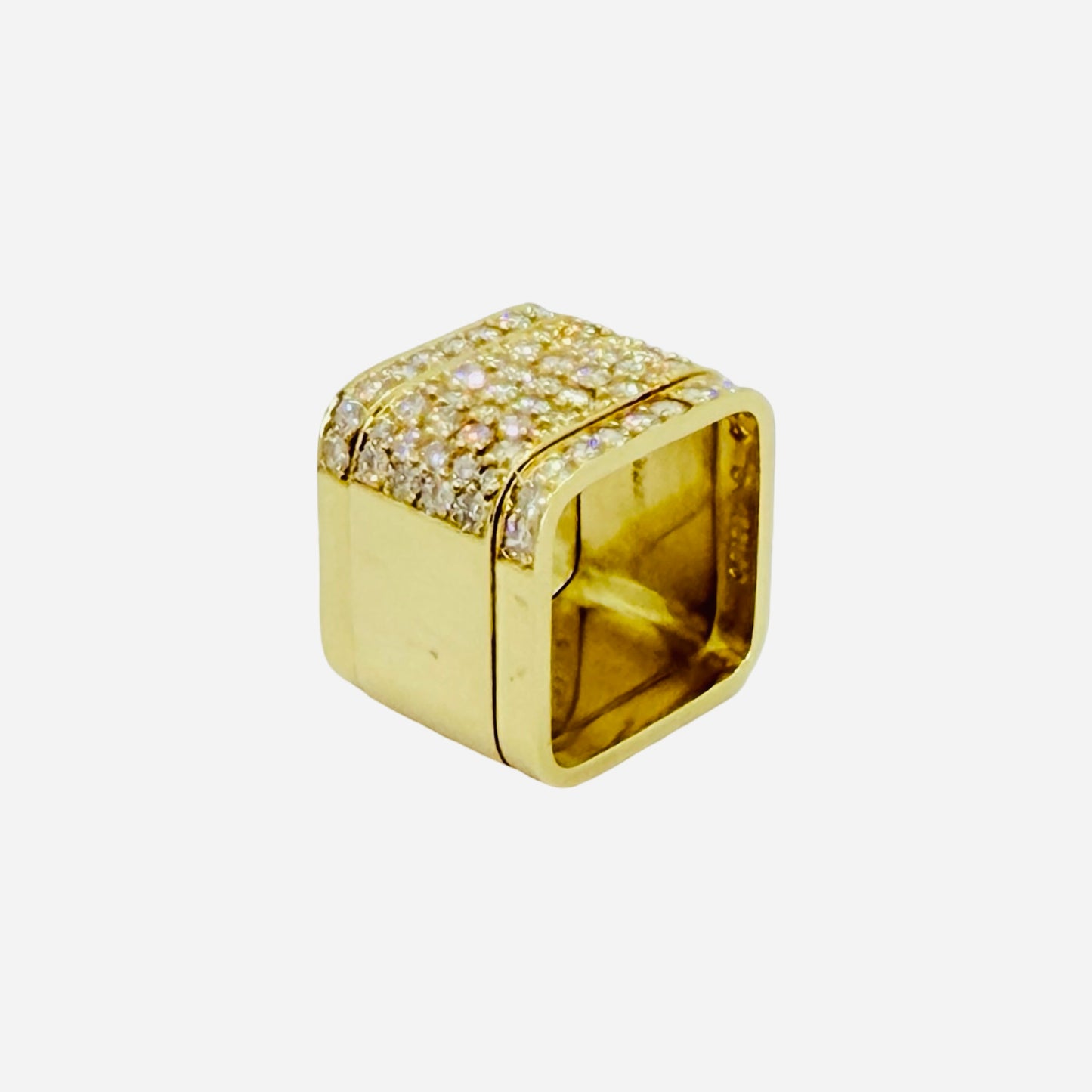 Estate Jewelry 18K Yellow Gold Gabriel Ofiesh Diamond Pavè Square Ring 2.60 Carats