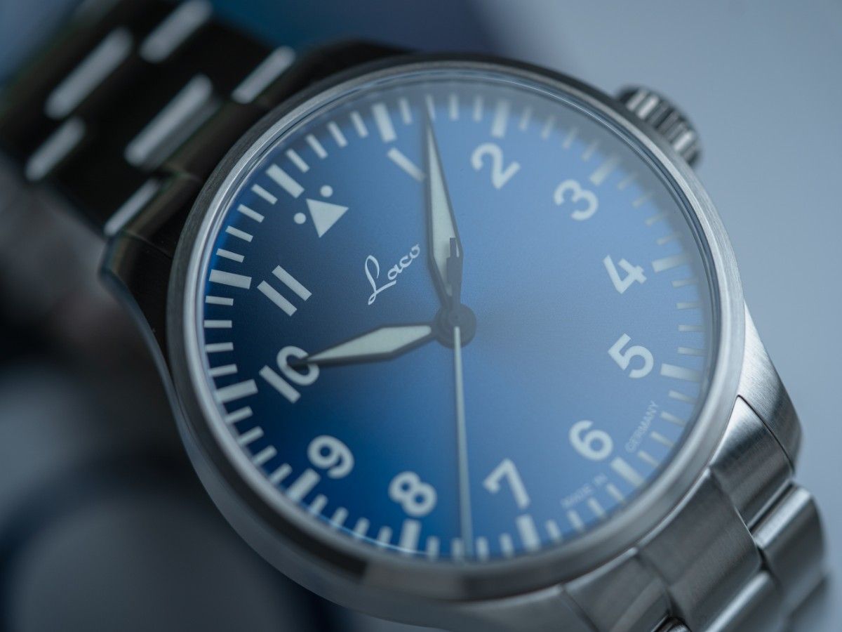 Laco Pilot Watches BASIC Augsburg Blaue Stunde 42 MB Automatic Stainless Steel Bracelet 862100.2.MB