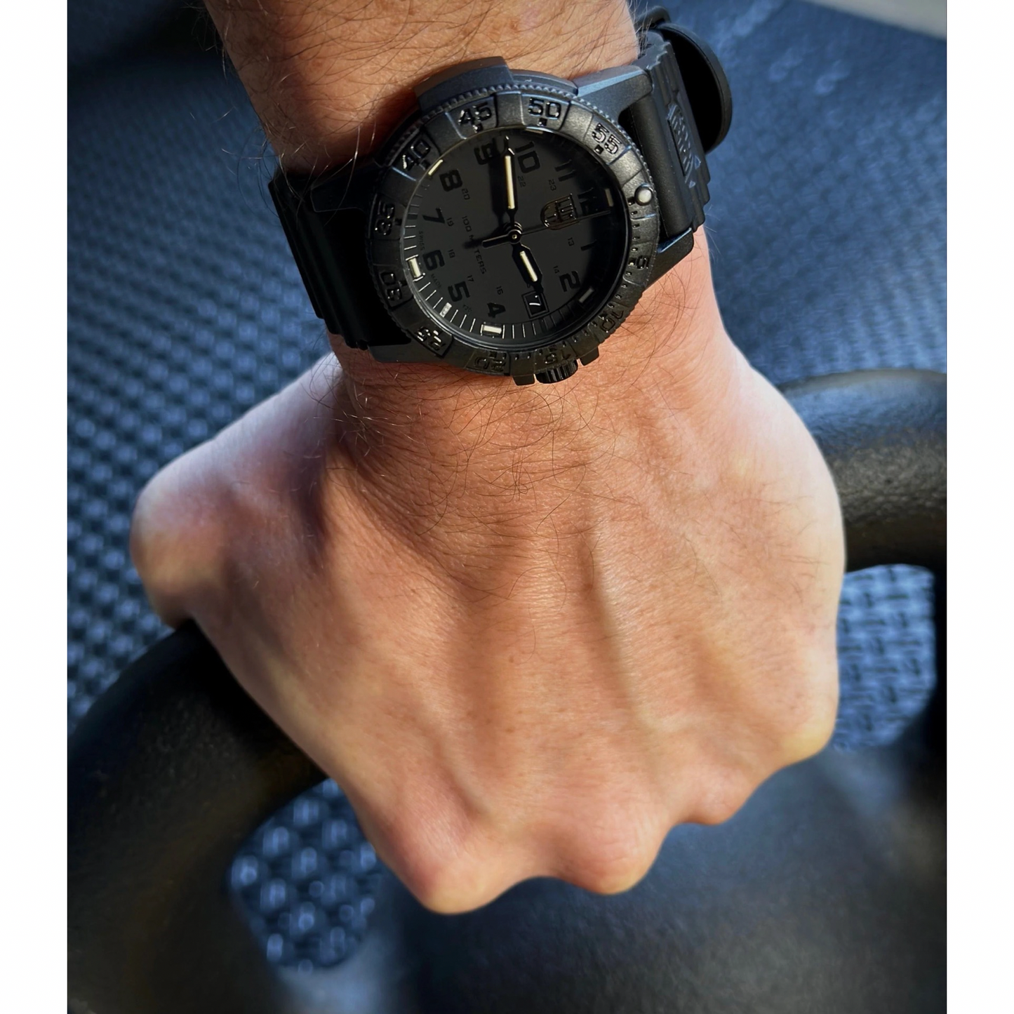 Luminox Leatherback Sea Turtle Outdoor Watch 39mm Black CARBONOX XS.0301.BO.L