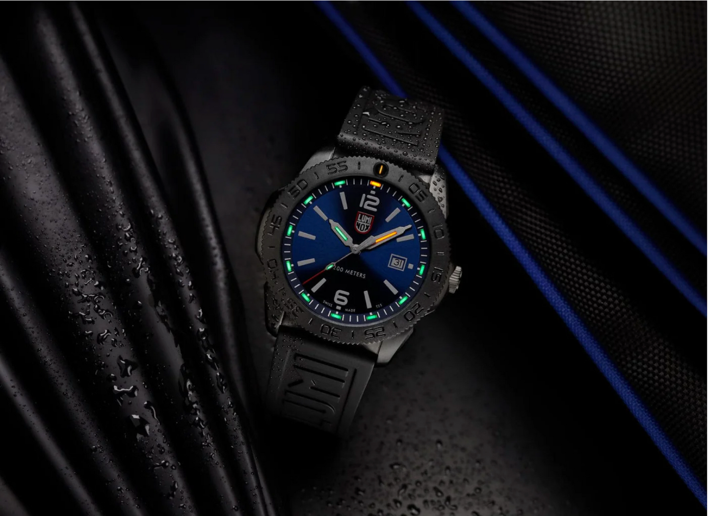 Luminox Pacific Diver 44mm Quartz Blue Dial IP Black Stainless Steel/Rubber XS.3123.B