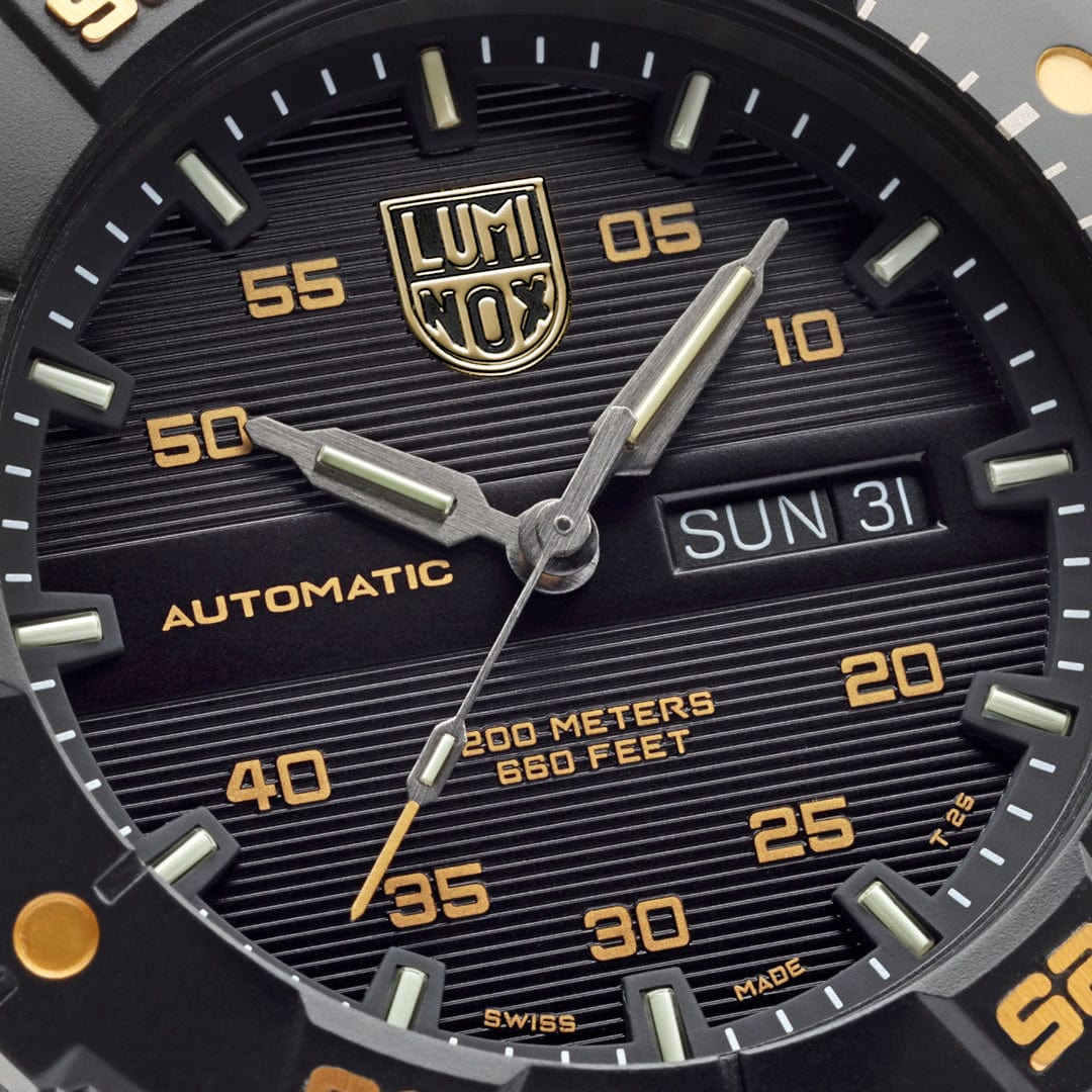 GIFT with PURCHASE! Luminox Master Carbon SEAL Automatic Dive Watch 45 mm Limited Edition XS.3865.GOLD