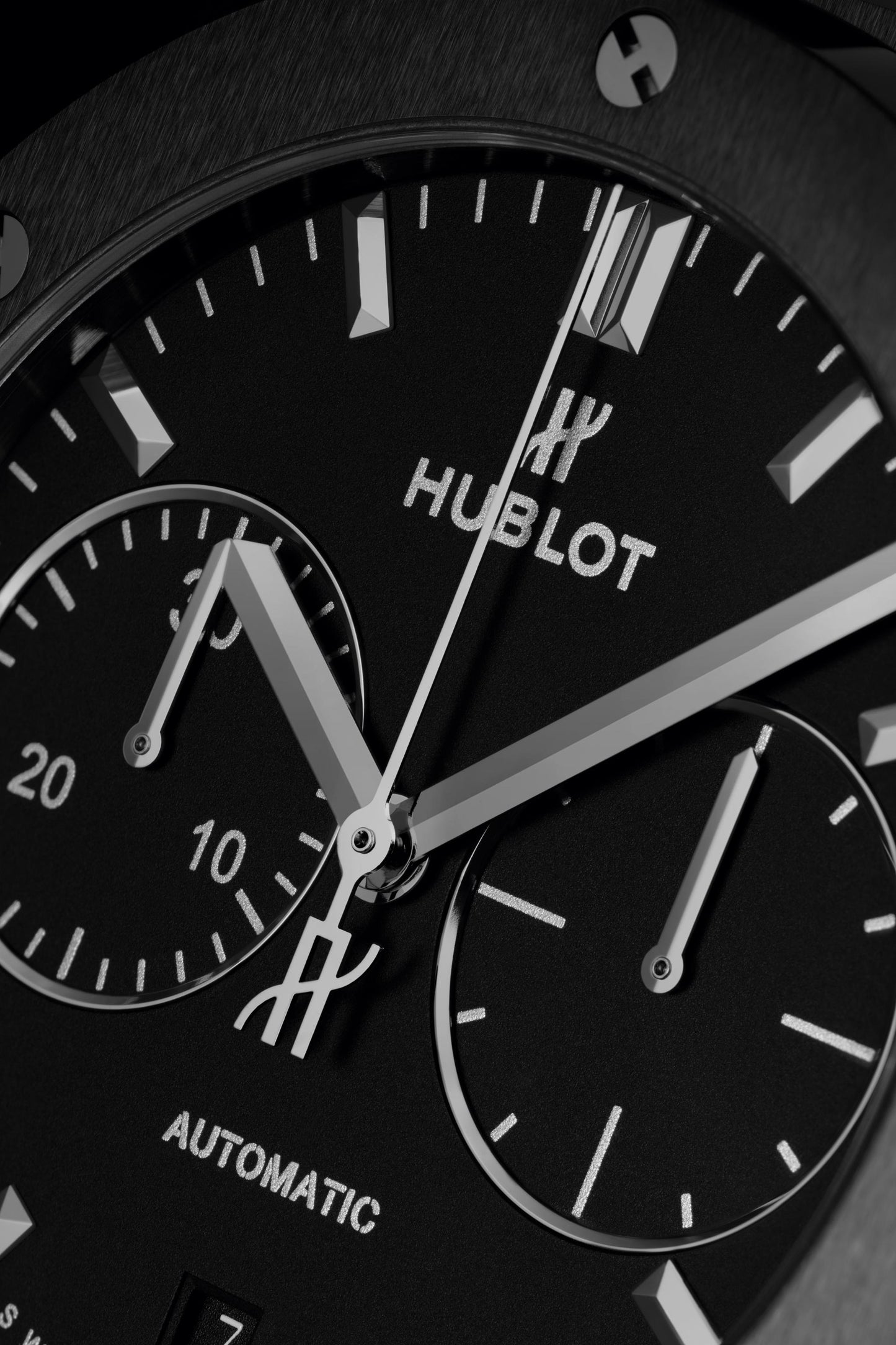 Hublot Classic Fusion Automatic Chronograph Black Magic 45mm Black Ceramic/Rubber 521.CM.1171.RX