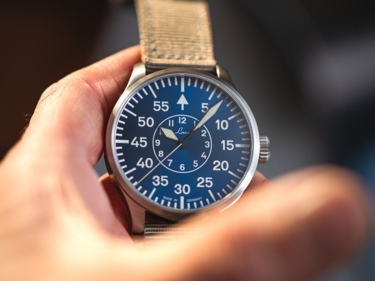 Laco Pilot Watches BASIC Aachen Blaue Stunde 42 Blue Dial Grey Nylon Strap 862101.2