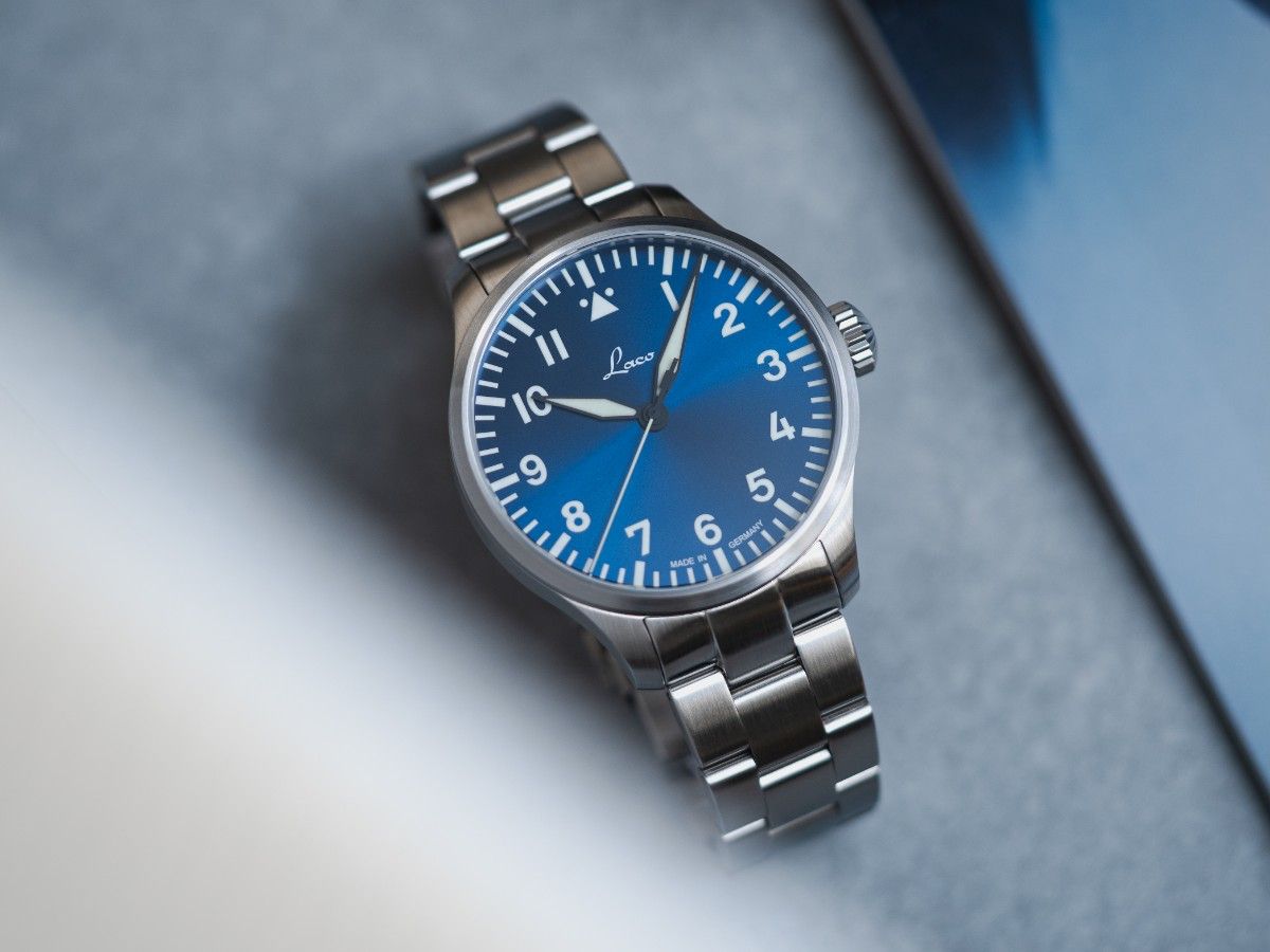 Laco Pilot Watches BASIC Augsburg Blaue Stunde 42 MB Automatic Stainless Steel Bracelet 862100.2.MB