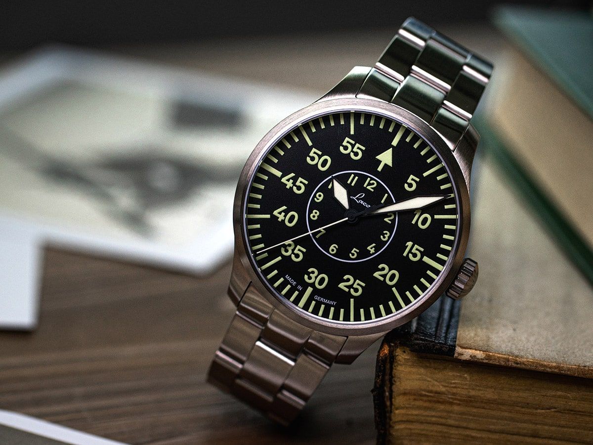 Laco Pilot Watches BASIC Aachen 39 MB Black B Dial Steel Bracelet 862139