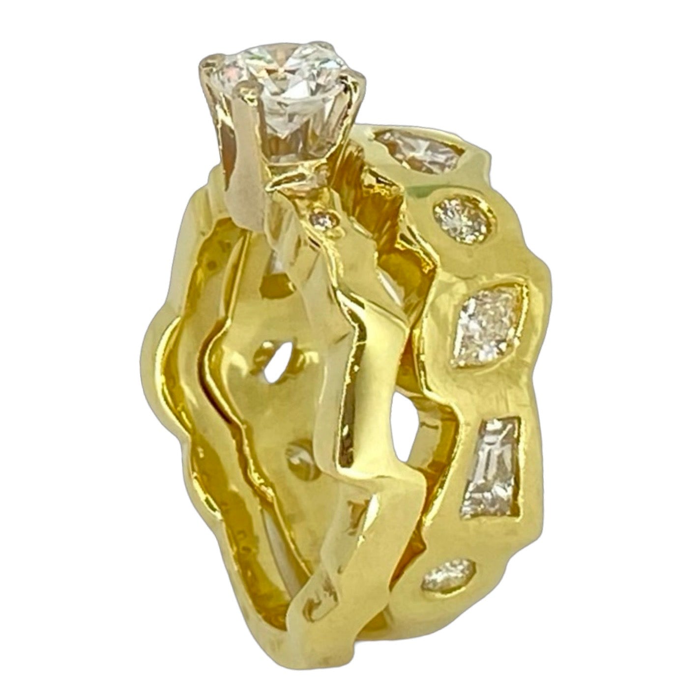 Estate Jewelry 18K Yellow Gold Diamond Bridal Ring Set 1.80 Carats TW