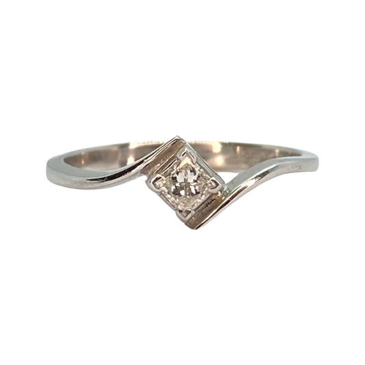 14K White Gold Ring