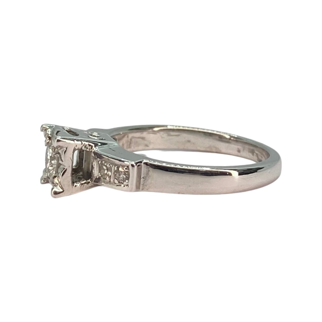 18K White Gold 0.40CT Diamond Ring