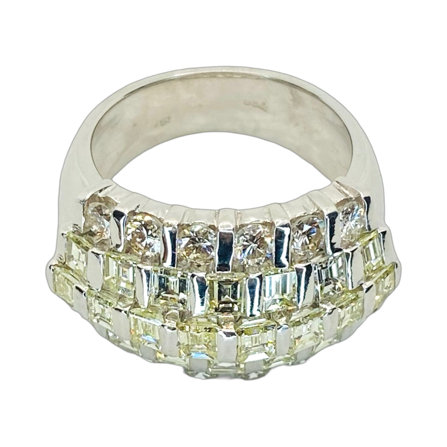 Estate Jewelry 18K White Gold Diamond Cocktail Ring