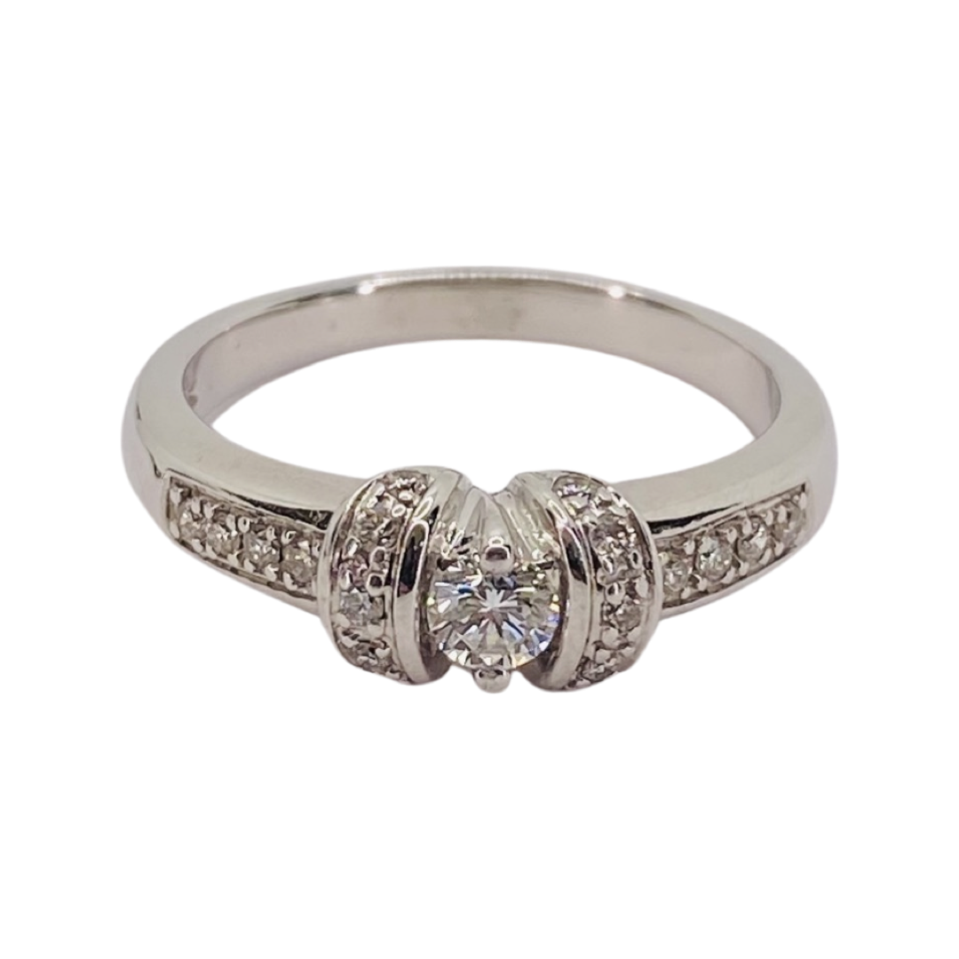 14K White Gold Diamond Ring