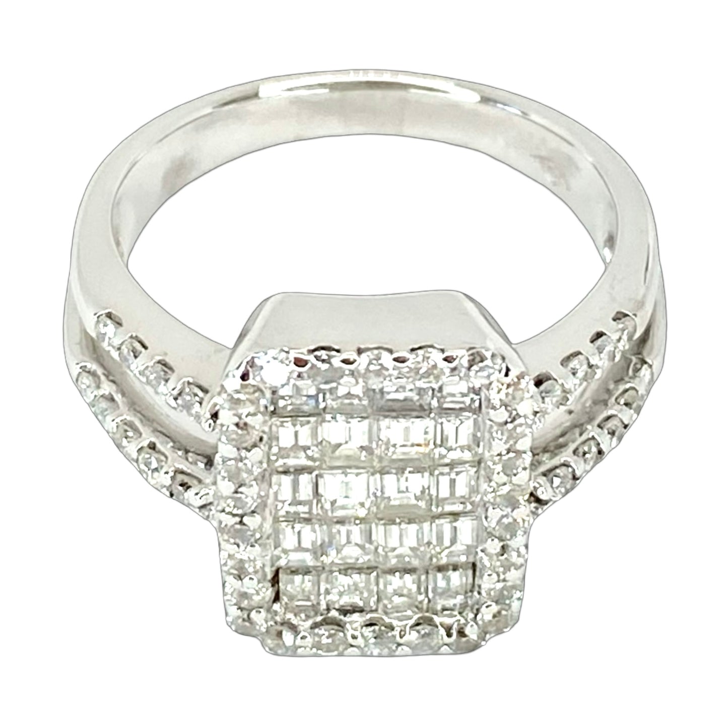 18K White Gold Pavè Baguette Diamond Ring 2.35 Carats