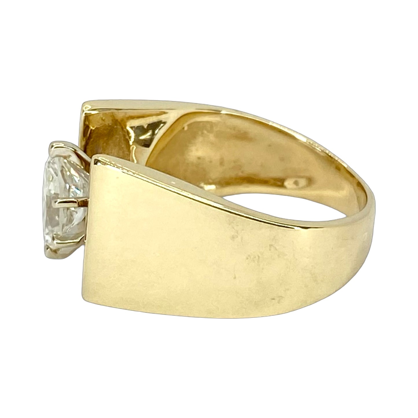 14K Yellow Gold Marquise Diamond Ring 0.70 Carat G-H, SI1