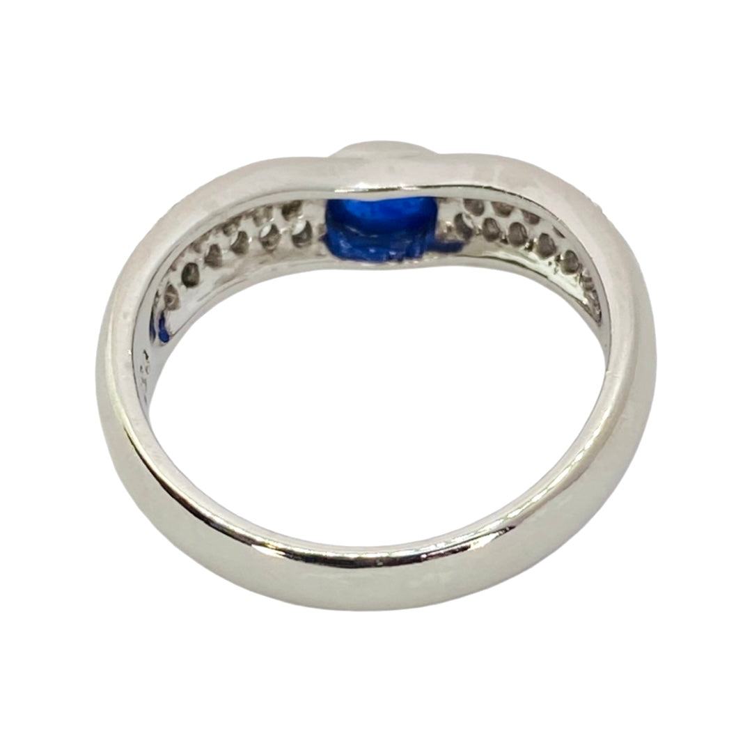 Platinum Blue Cabochon Sapphire Ring