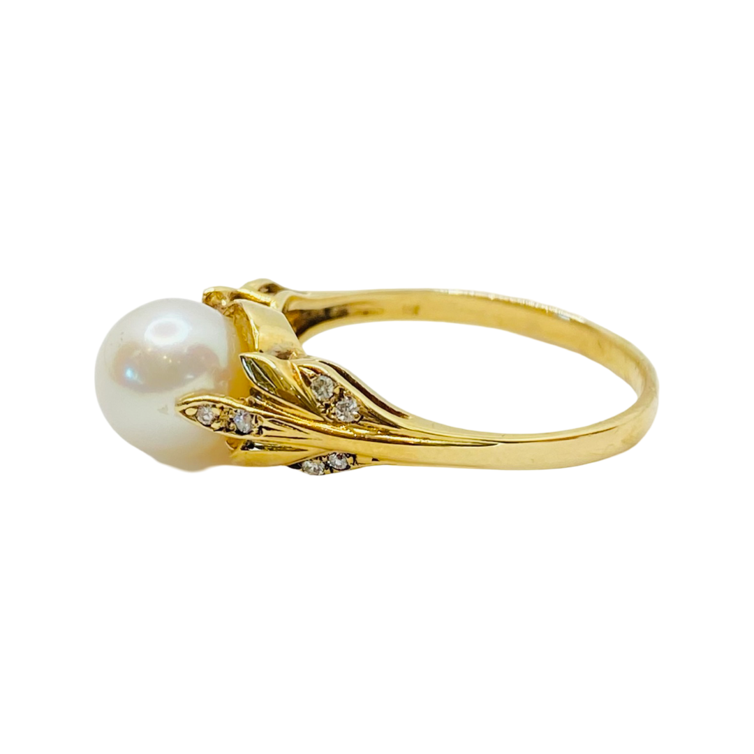 14K Yellow Gold Pearl Ring