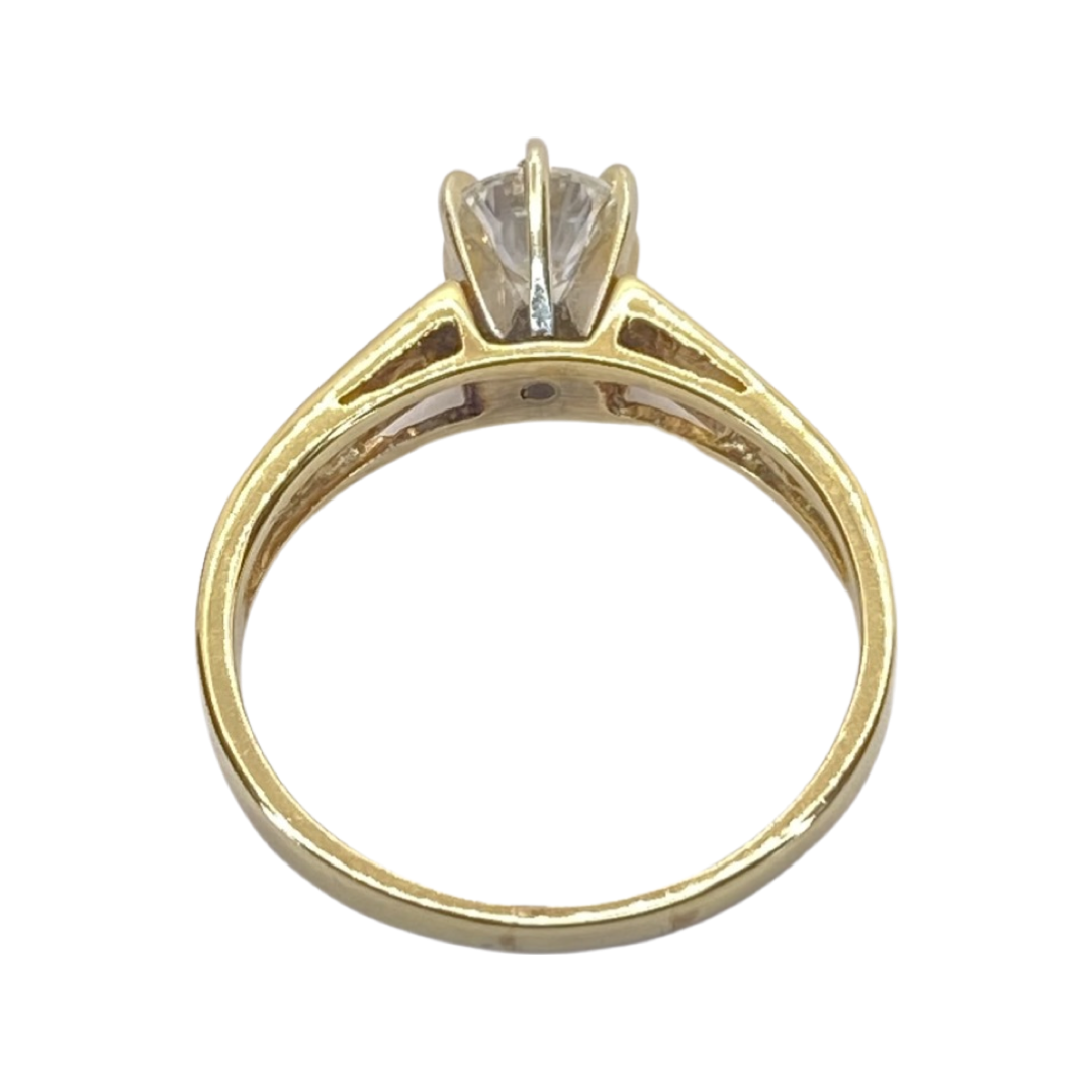 14K Yellow Gold Diamond Ring