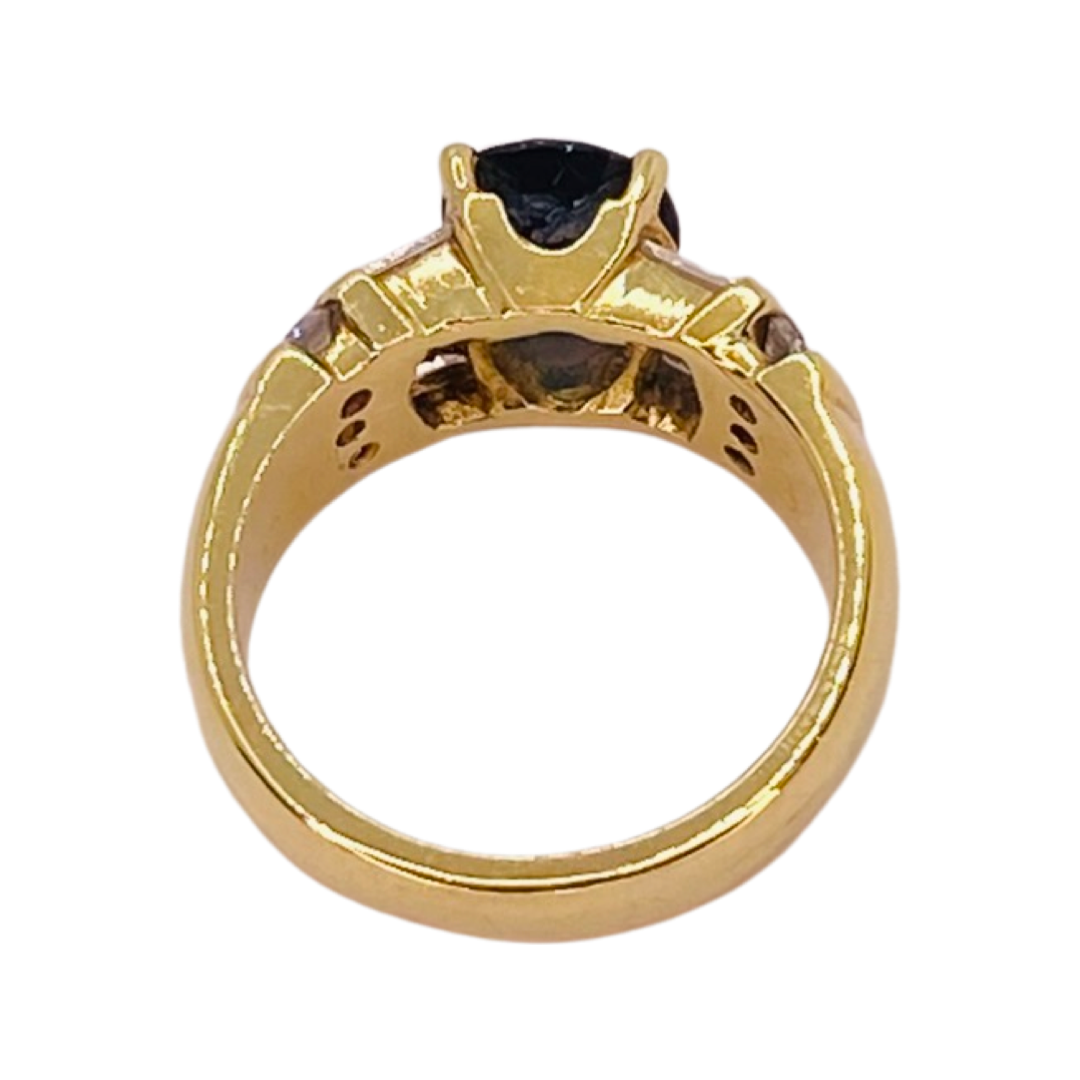 Estate Jewelry 14K Yellow Gold Oval Blue Sapphire Ring