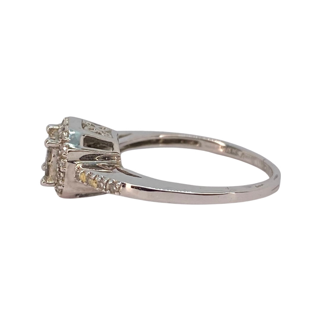 14K White Gold Diamond Ring